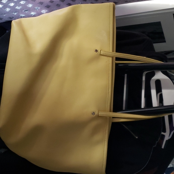 Coach purse - Picture 3 of 4